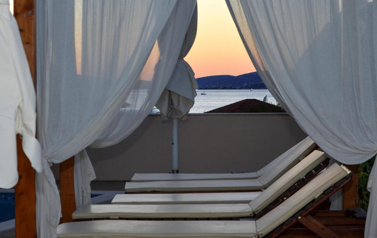 Apartments Santo Trogir - Okrug Gornji מראה חיצוני תמונה
