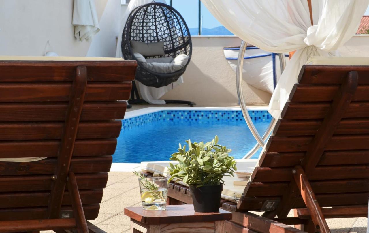 Apartments Santo Trogir - Okrug Gornji מראה חיצוני תמונה
