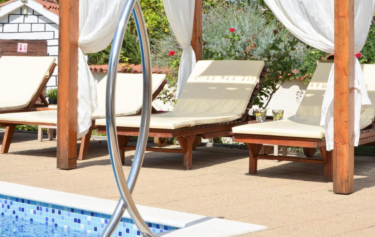 Apartments Santo Trogir - Okrug Gornji מראה חיצוני תמונה