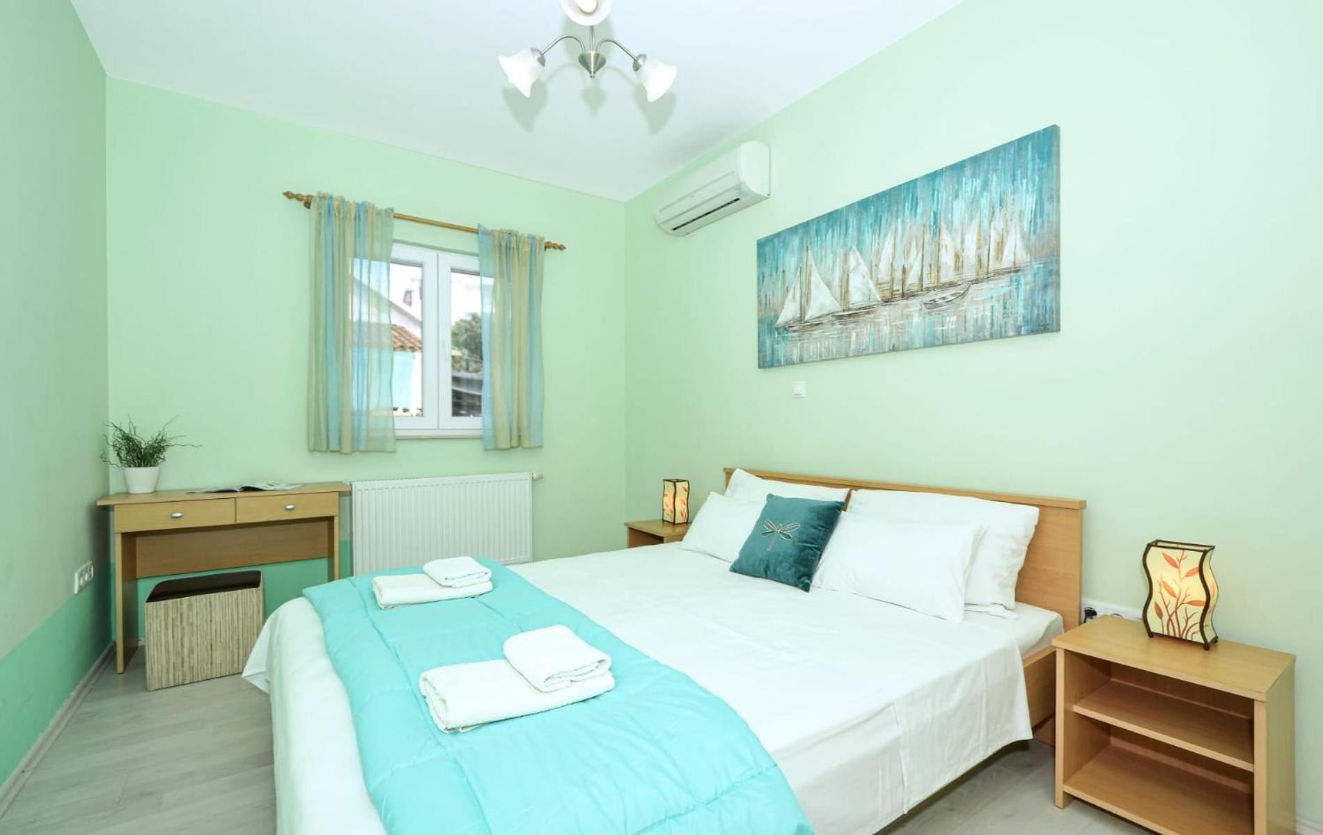 Apartments Santo Trogir - Okrug Gornji מראה חיצוני תמונה