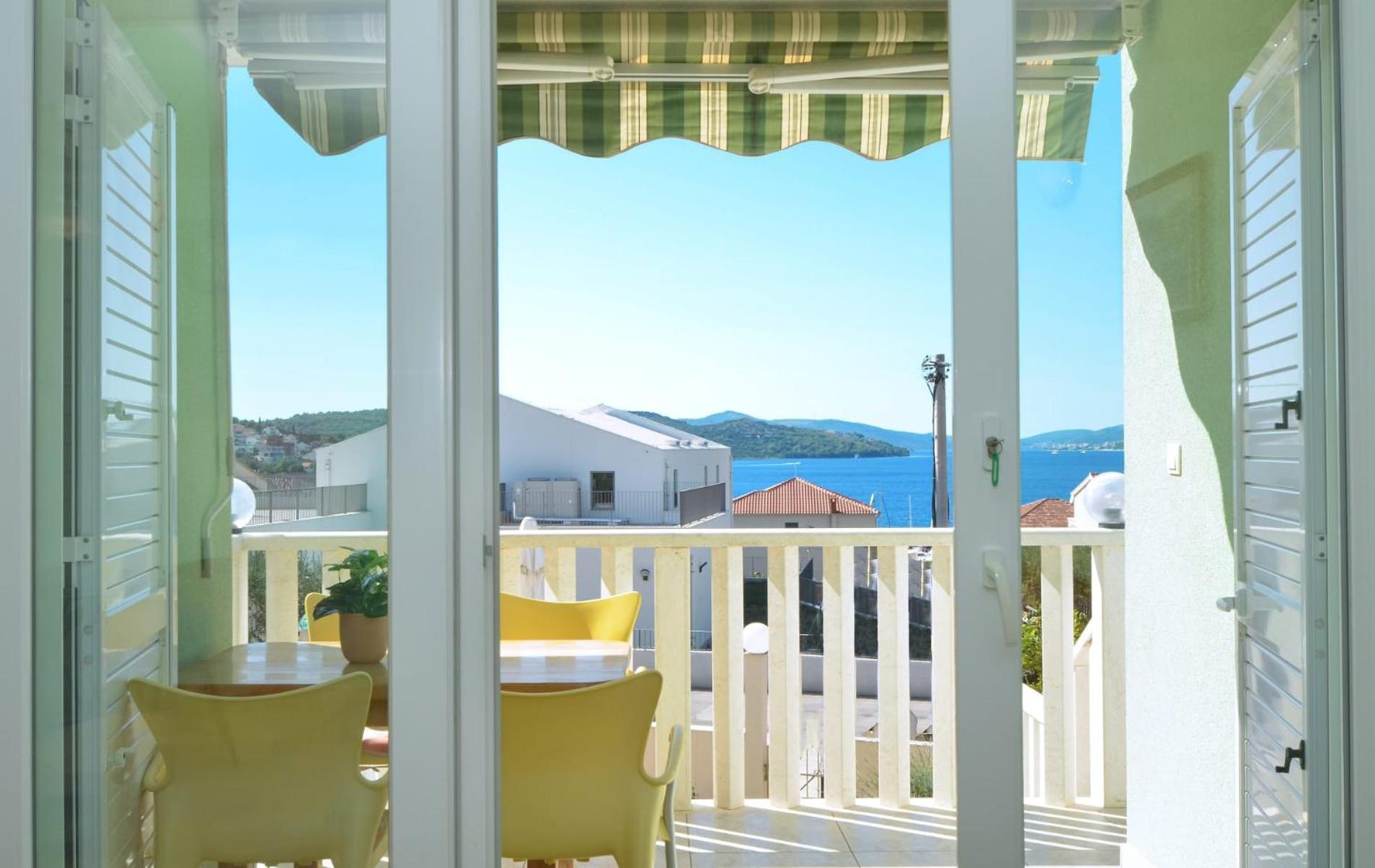 Apartments Santo Trogir - Okrug Gornji מראה חיצוני תמונה
